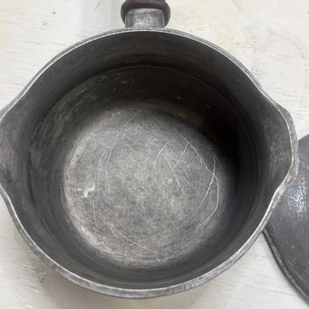 Vintage Magnalite GHC Country Collection #5682 - 2 Quart Sauce Pan Pot With LID